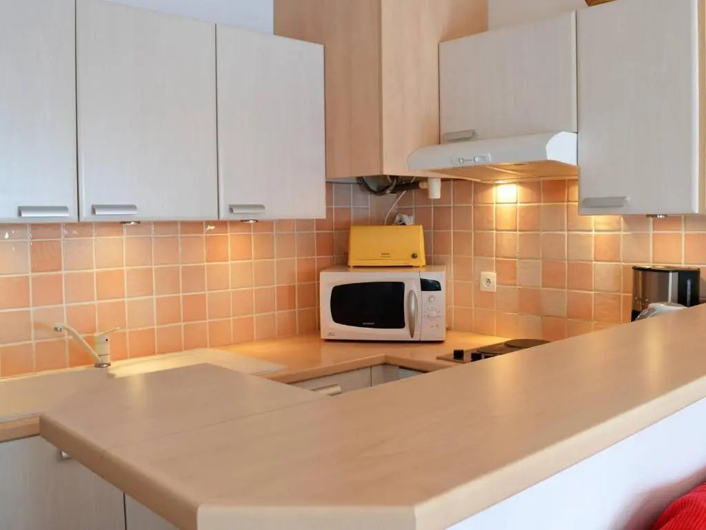 Appartement Le Lavandou, 2 pièces, 4 personnes - FR-1-251-258