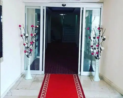 Madi Hotel