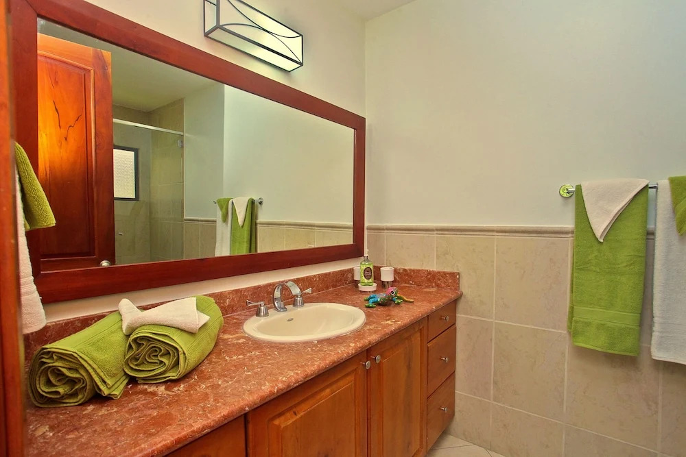 Montecarlo 13 - 2 Br Condo
