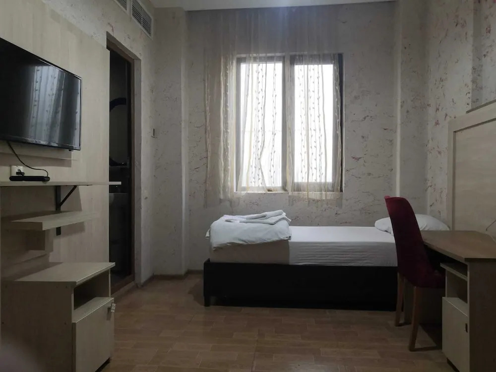 MyRose Grand Hotel, Batumi