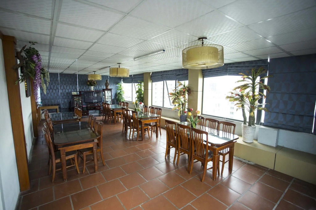 New Lotus Hotel