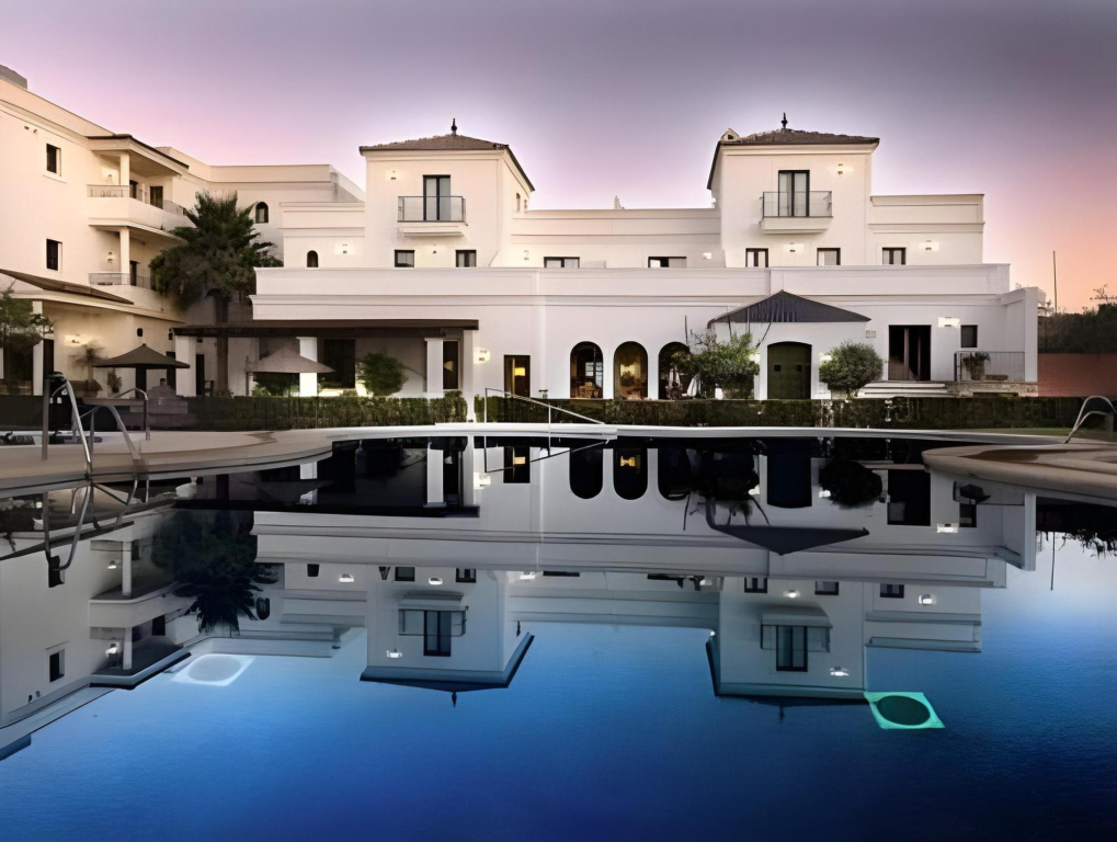 Hotel Doña Lola Zahara