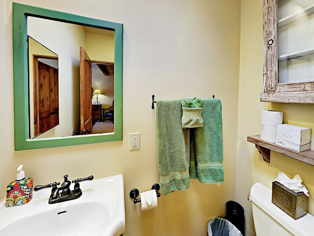 106 Monte Vista Place Condo Unit B 2 Bedrooms 3 Bathrooms Condo