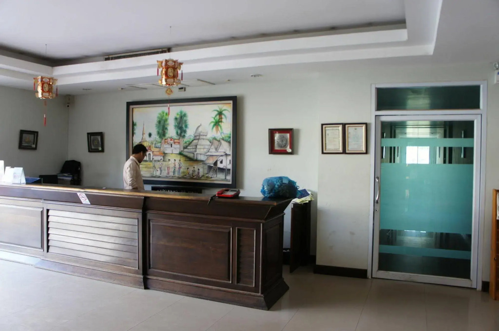 Heuang Chaleun Hotel