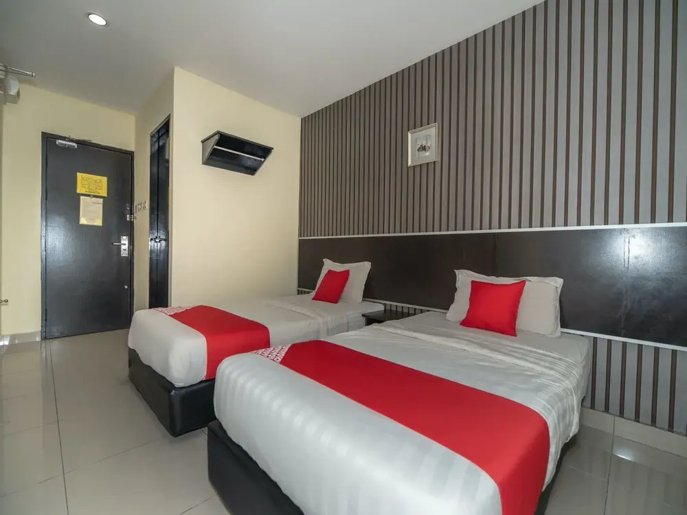 Stay Inn II By OYO Rooms