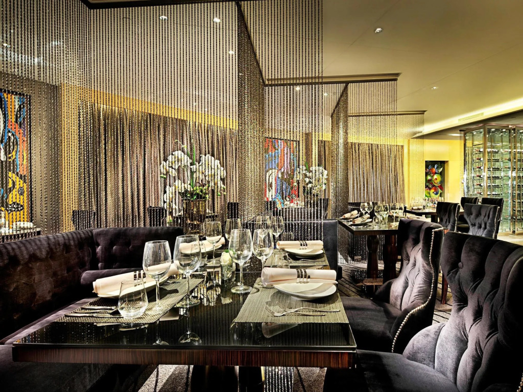 Enlux Hotel