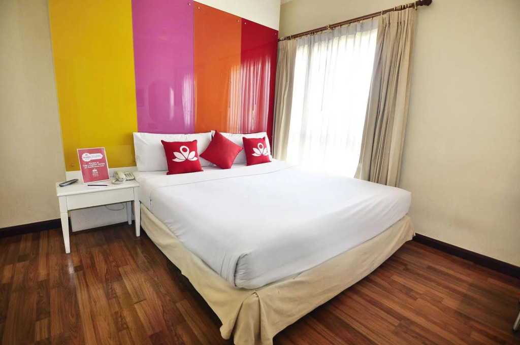 ZEN Rooms Ratchadaphisek Soi Sukruamkan