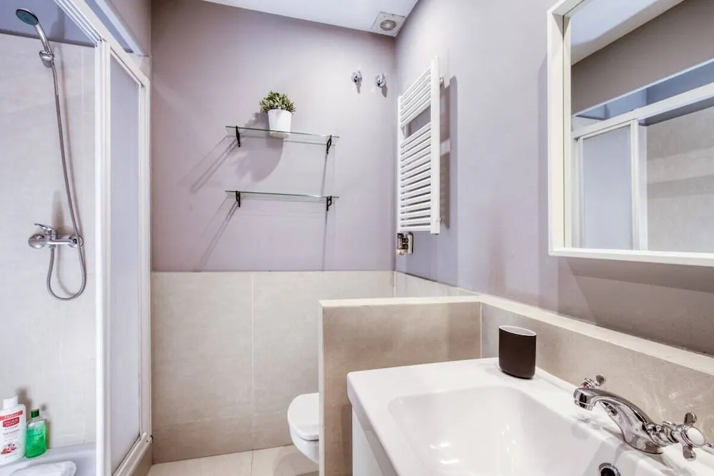 Lovely & Spacious 4bed Sleeps8 in BCN Center