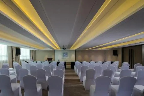 Nuohuating Hotel