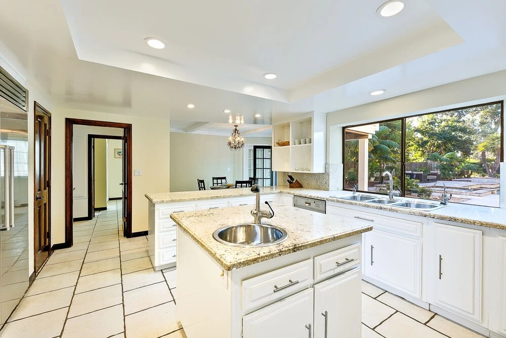 5BDRM Villa Via Mil Cumbres