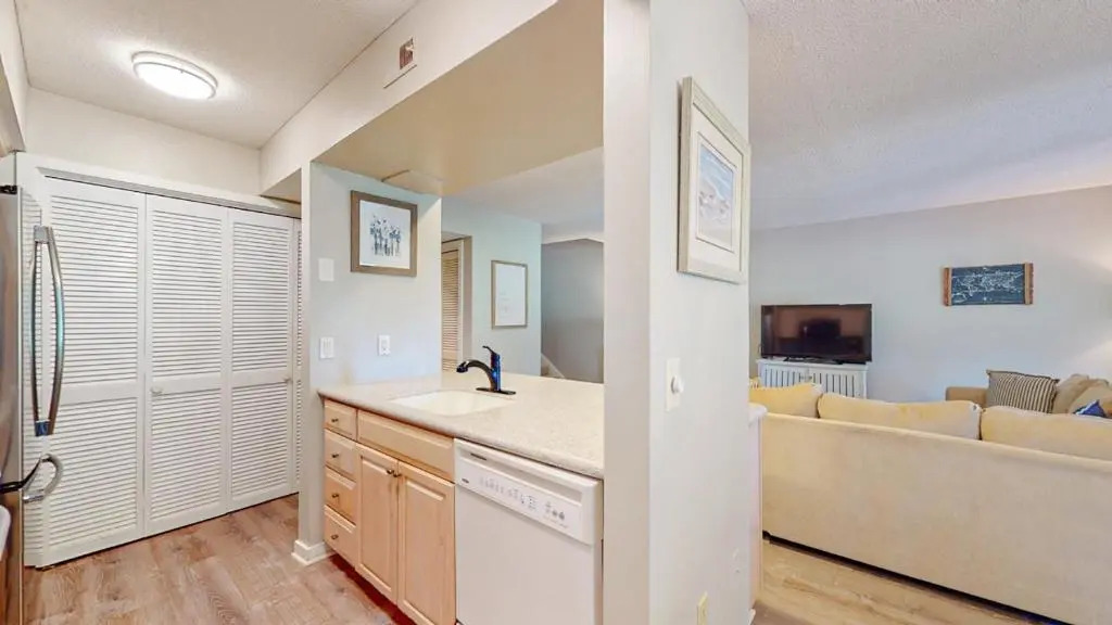 237 Turnberry Village