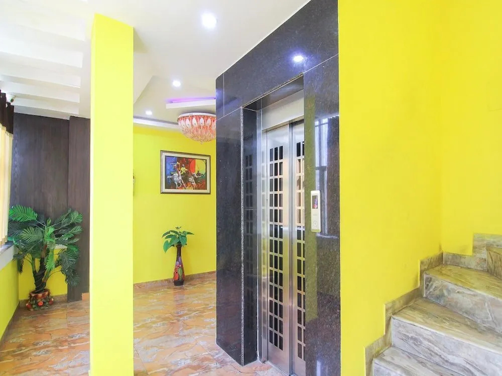 Capital O 4530 GL Residency
