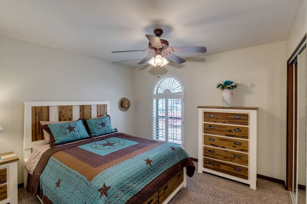Hearn Rd House #303137 4 Bedrooms 3 Bathrooms Home