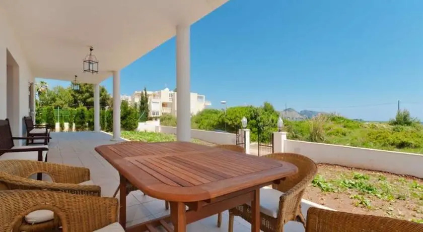 Villa Quiros ll