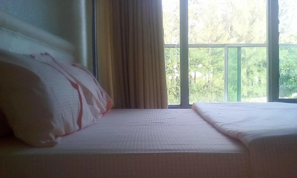 Eminence Hotel
