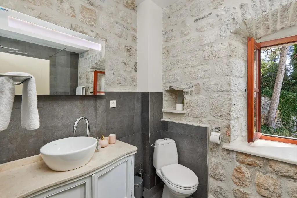 Stone House 264 Beachfront Villa with Private Beach