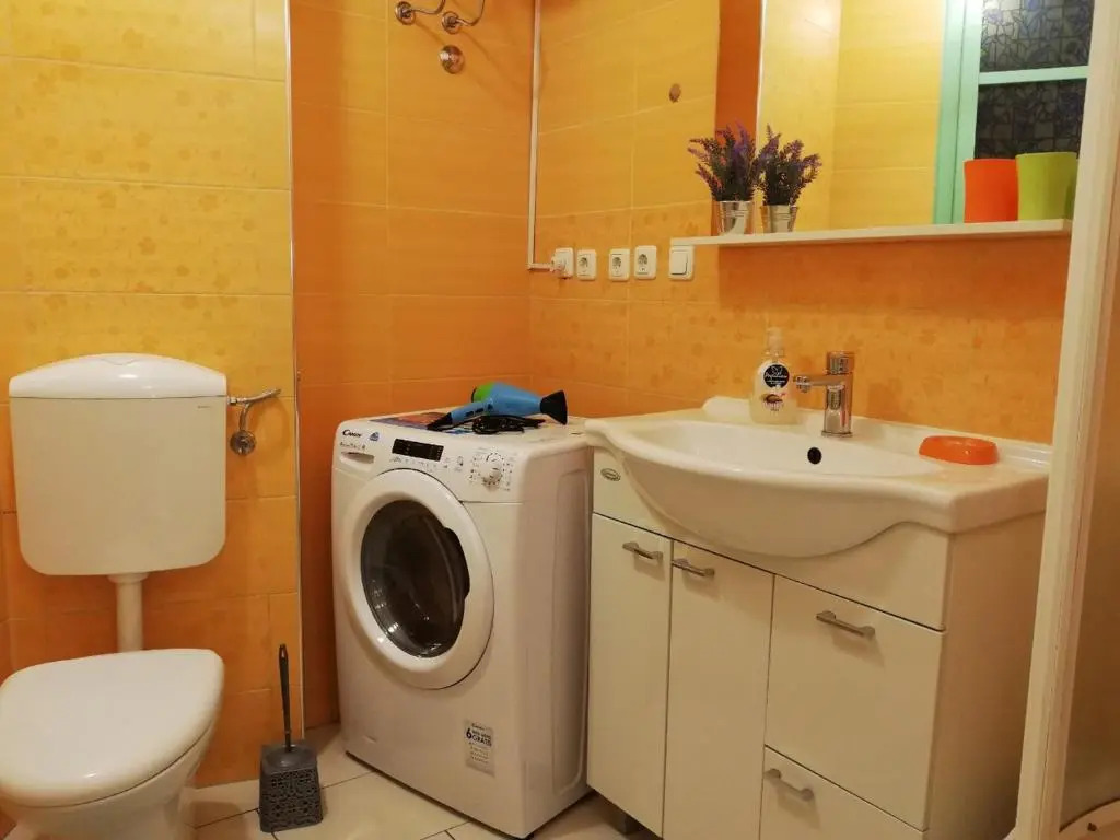 Apartment Lucy - City Center of Rijeka 4 *