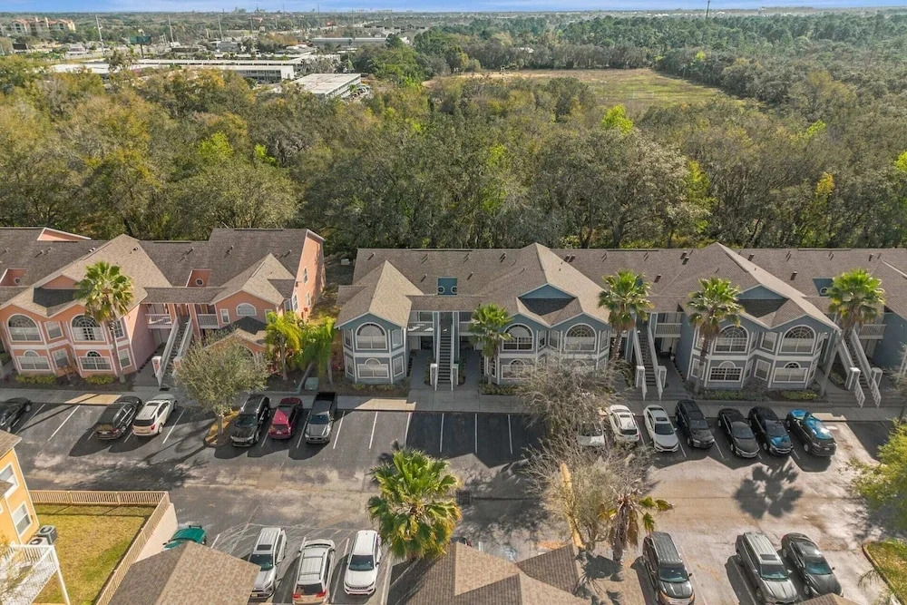 Upstay Sunny 3BR Orlando Home w Patio Near Disney