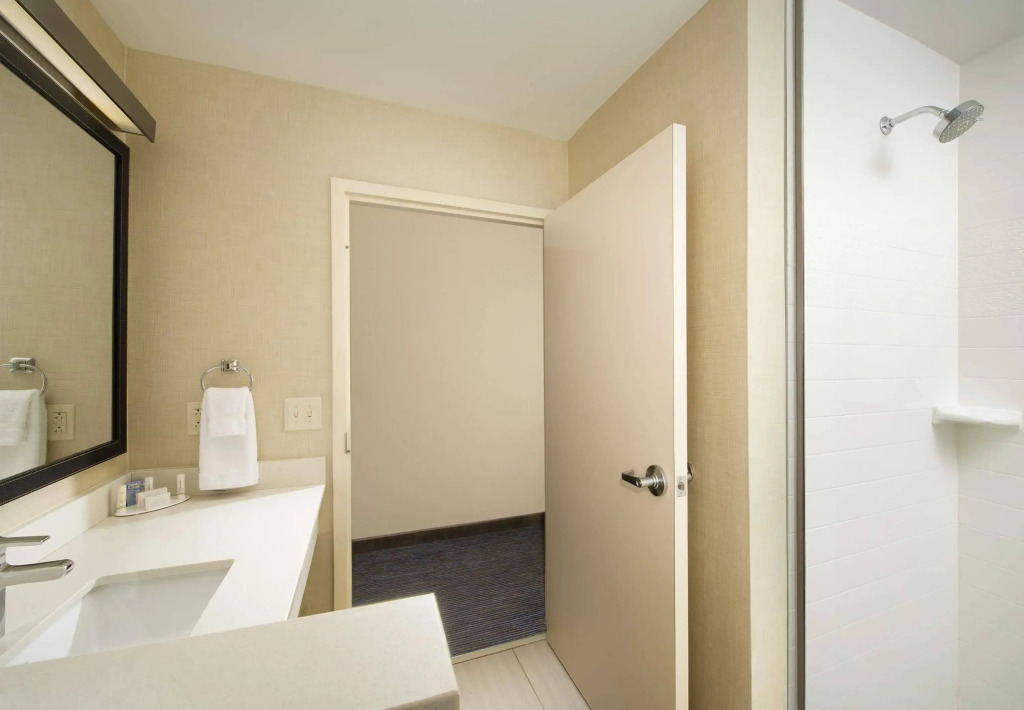 Fairfield Inn and Suites by Marriott Nashville Downtown/The Gulch