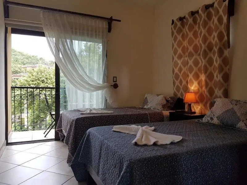 The Oaks Tamarindo Pool Front Condominiums fast wifi
