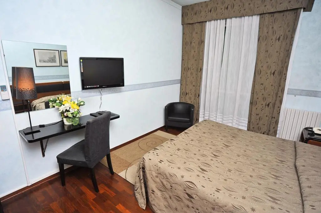 Hotel Massimo dAzeglio
