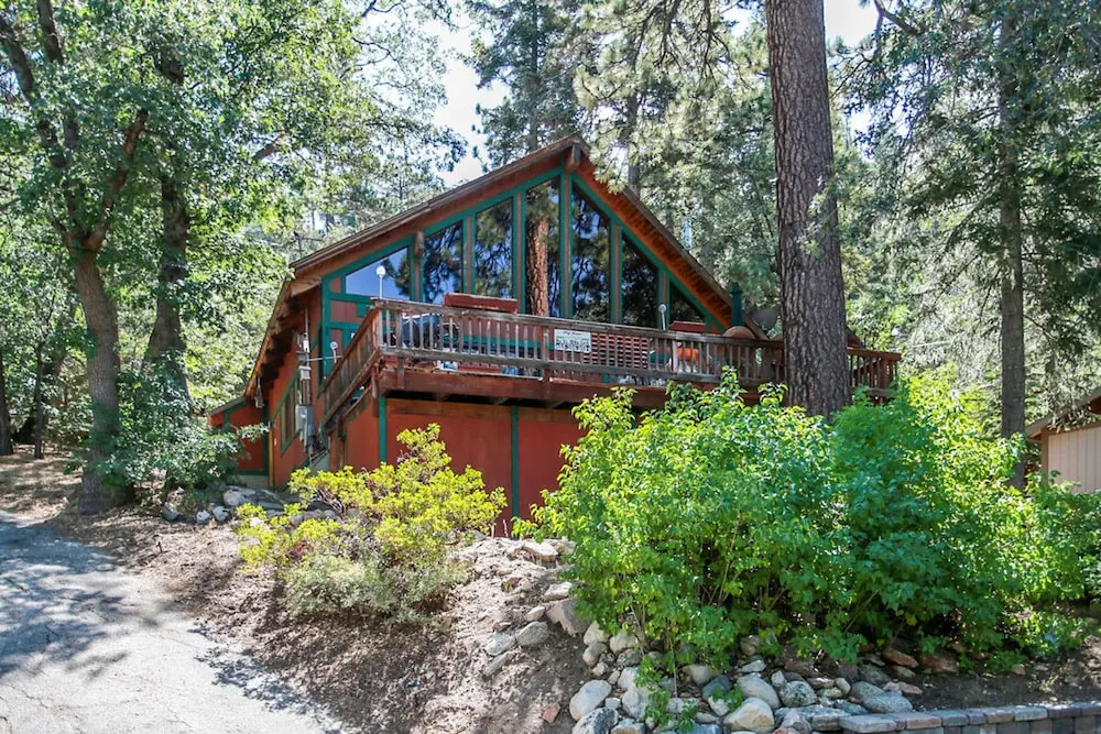 Knickerbocker Retreat-1871 by Big Bear Vacations