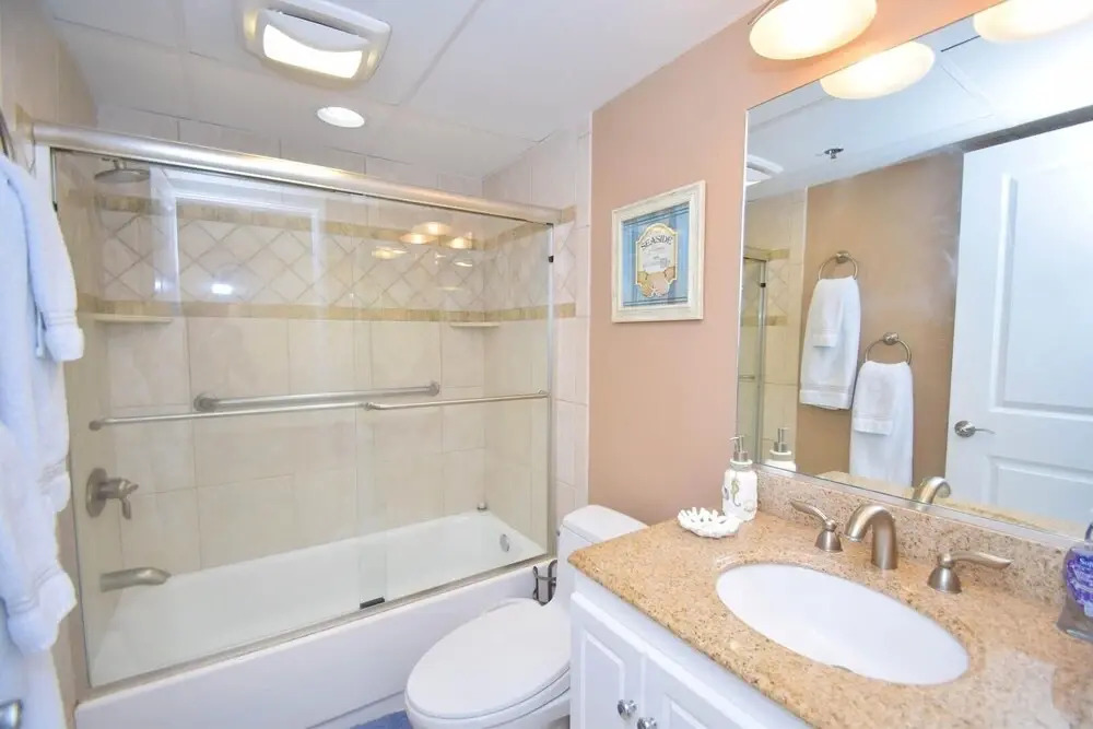 Carousel 2206 3 Bedroom Condo by RedAwning, Ocean City