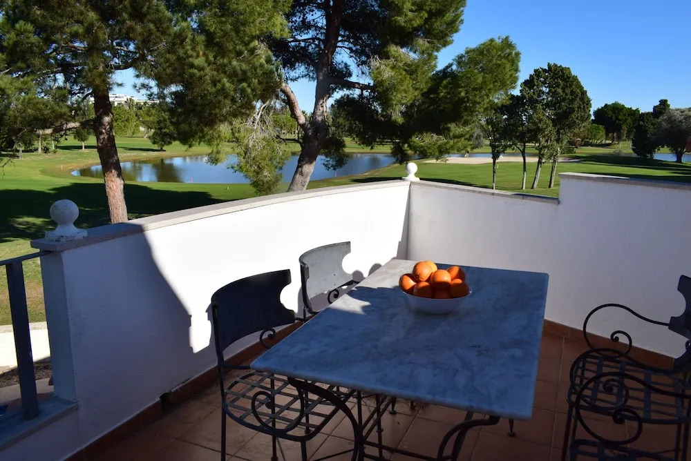Ch1900 in Oliva With 4 Bedrooms and 3 Bathrooms
