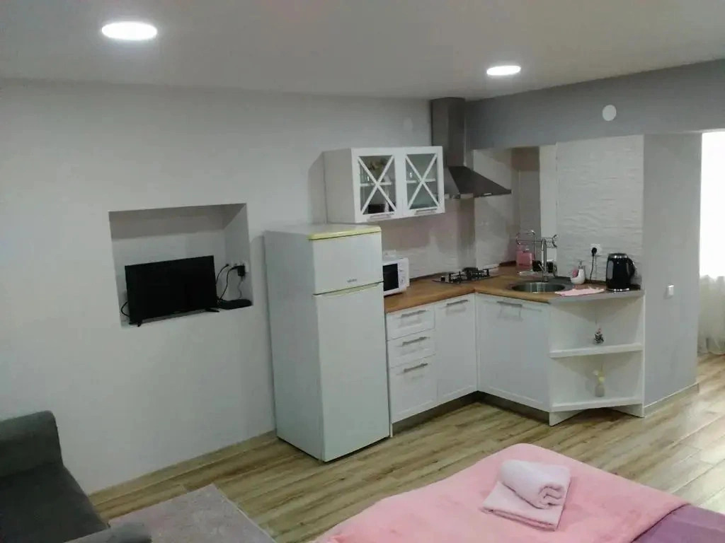 Apartment 17 Gumbri
