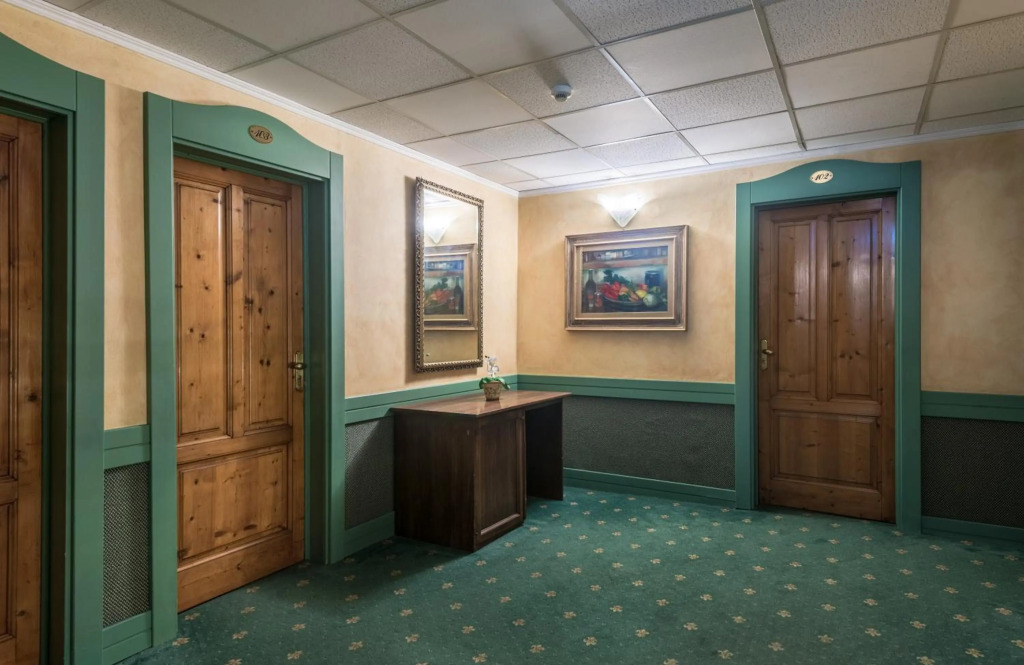 Hotel Minerva Palace