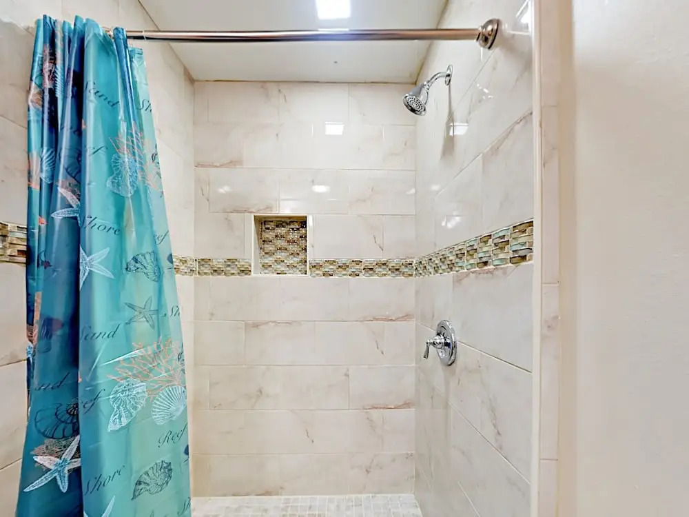121 E Lantana Street Townhouse Unit B 3 Bedrooms 3 Bathrooms Townhouse
