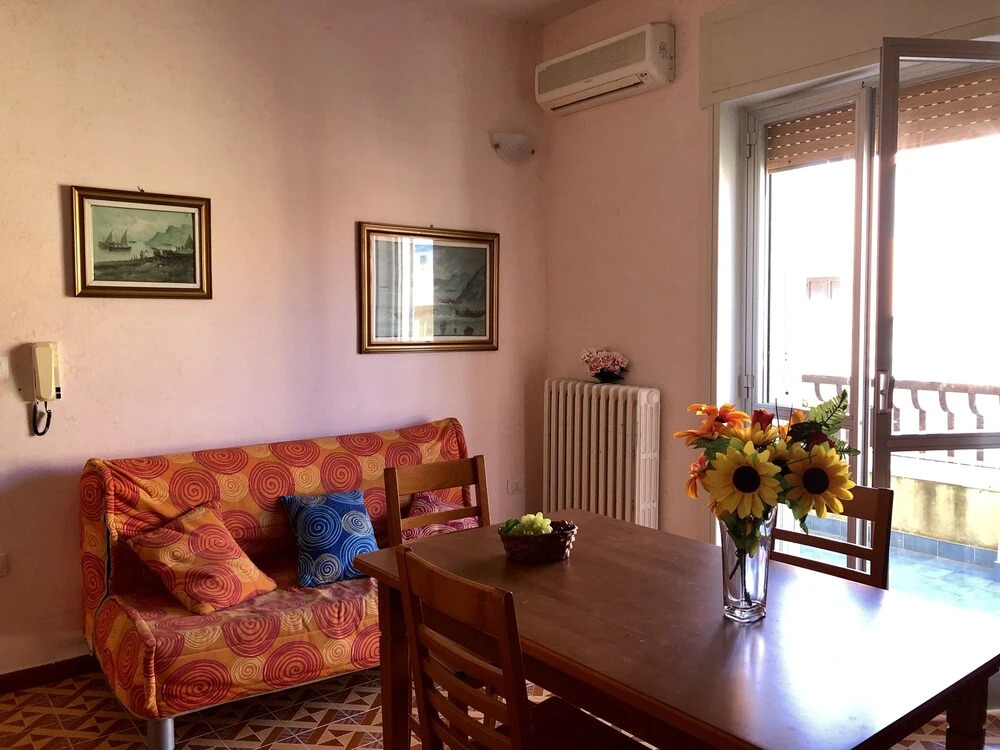 Martina Apartment Mare