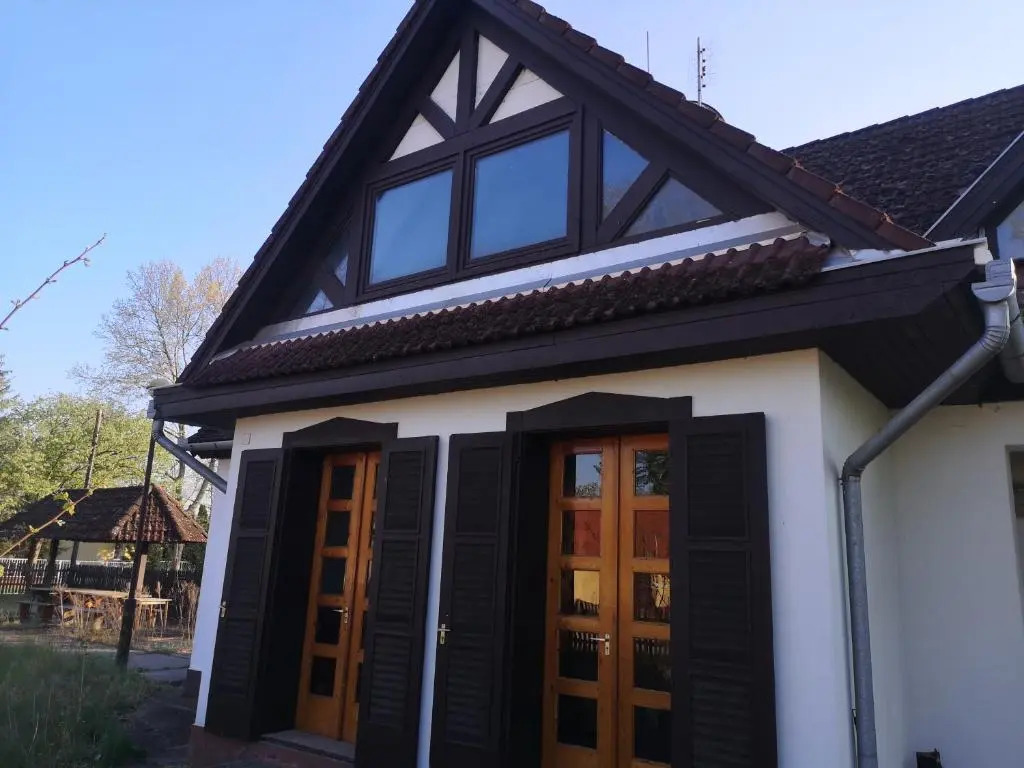 Vadvirág Villa