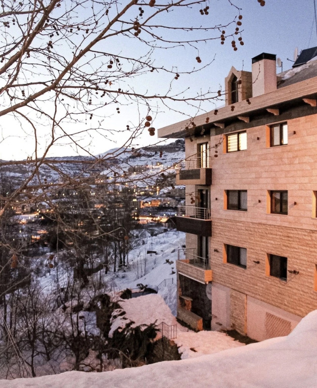 Austria Luxury Apartments, Faraya Hotel