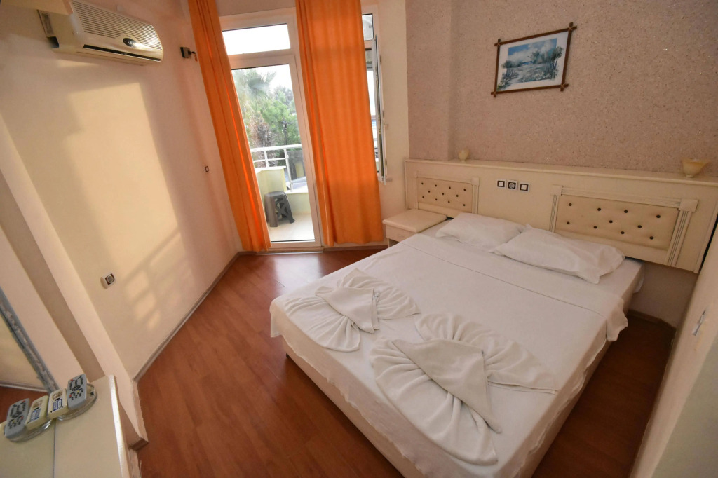 Anerissa Hotel