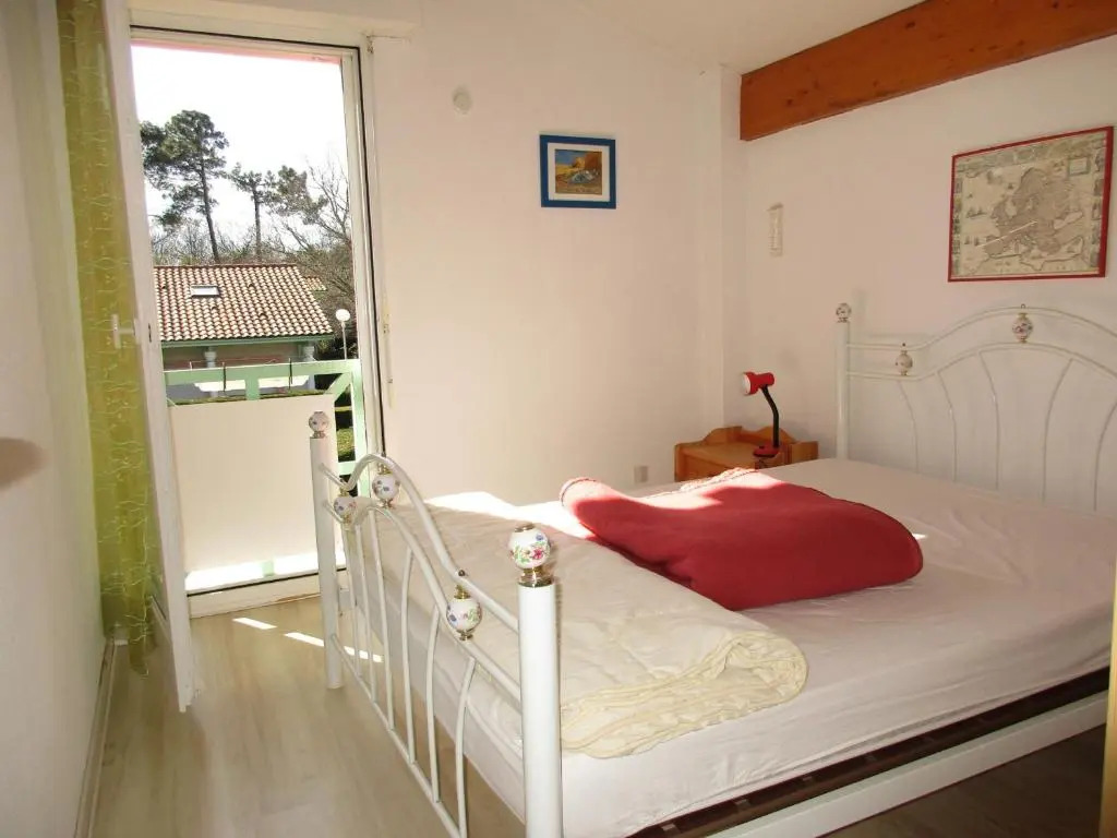 Maison T3 à Biscarrosse Lac - 4/6 pers - Jardin, terrasse, proche lac et pistes cyclables - FR-1-521-116