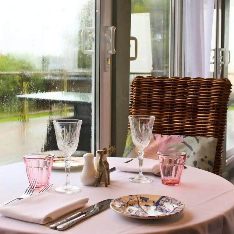 The Crescent Turner Hotel