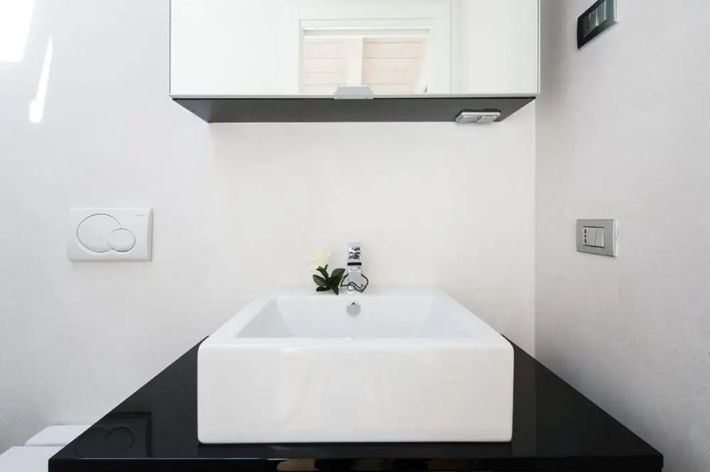 Apartment 23