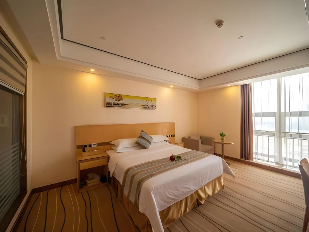 GreenTree Alliance Foshan West Station Luowu Road Hotel