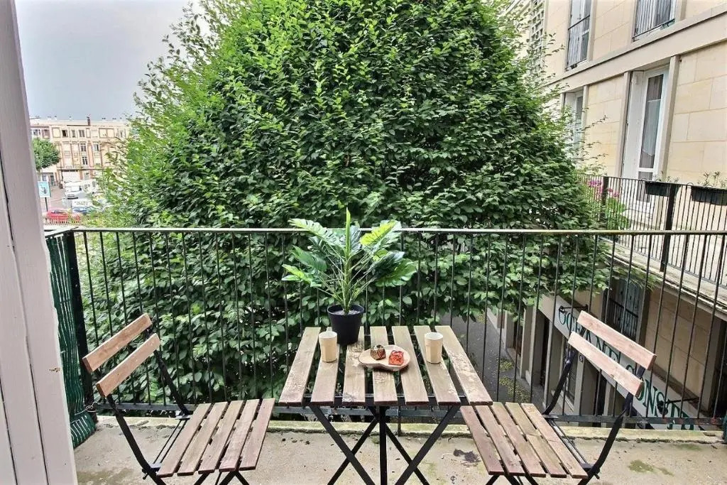 Joli Studio - PROCHE MER - BALCON