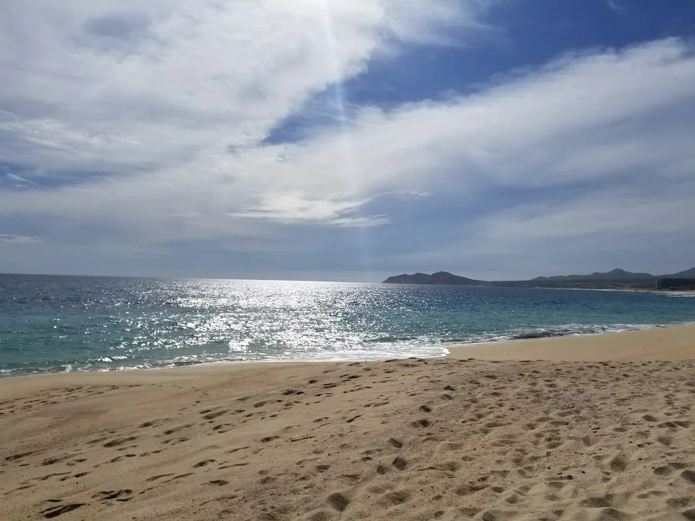 1 Minute to the Sand