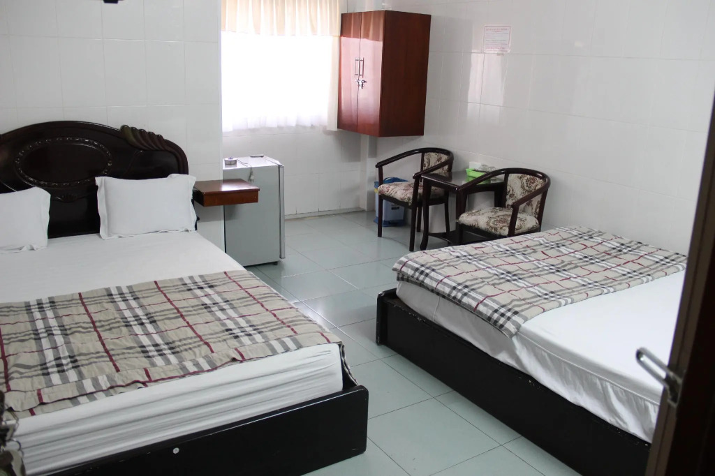 Phong Nha motels