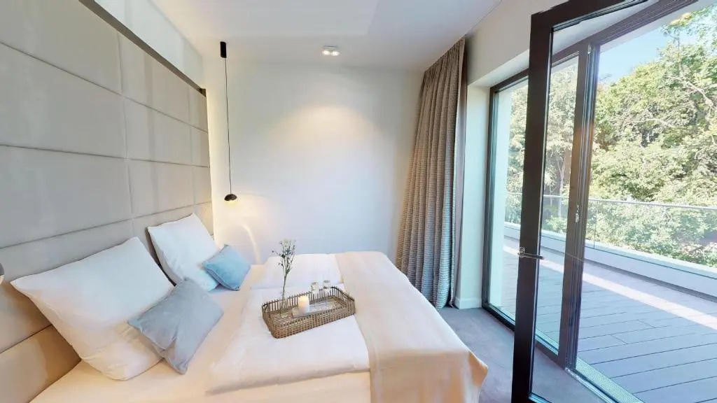 White Pearl Apartment 4.10