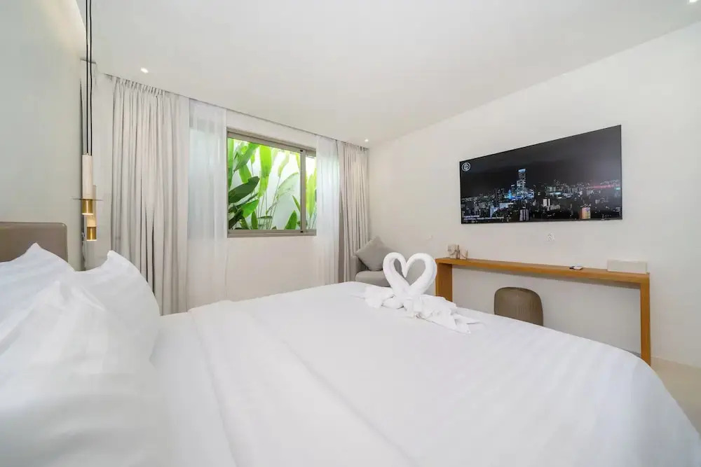 Coco Villas Phuket - Private Pool Villas by Escape Villas