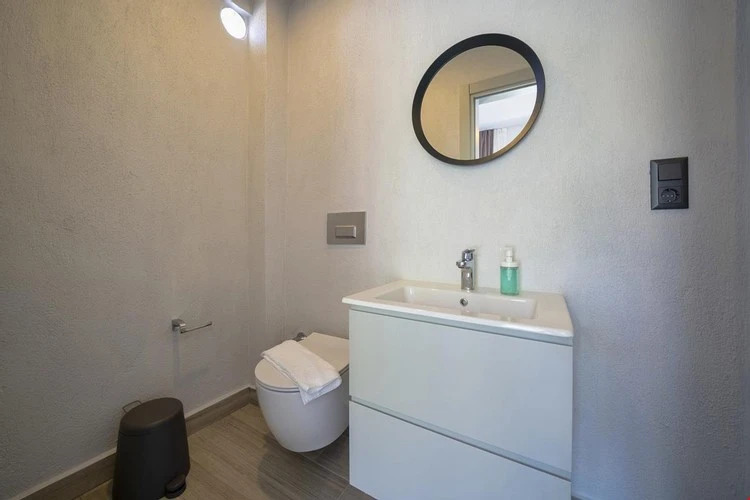 Phedora Suite Apart