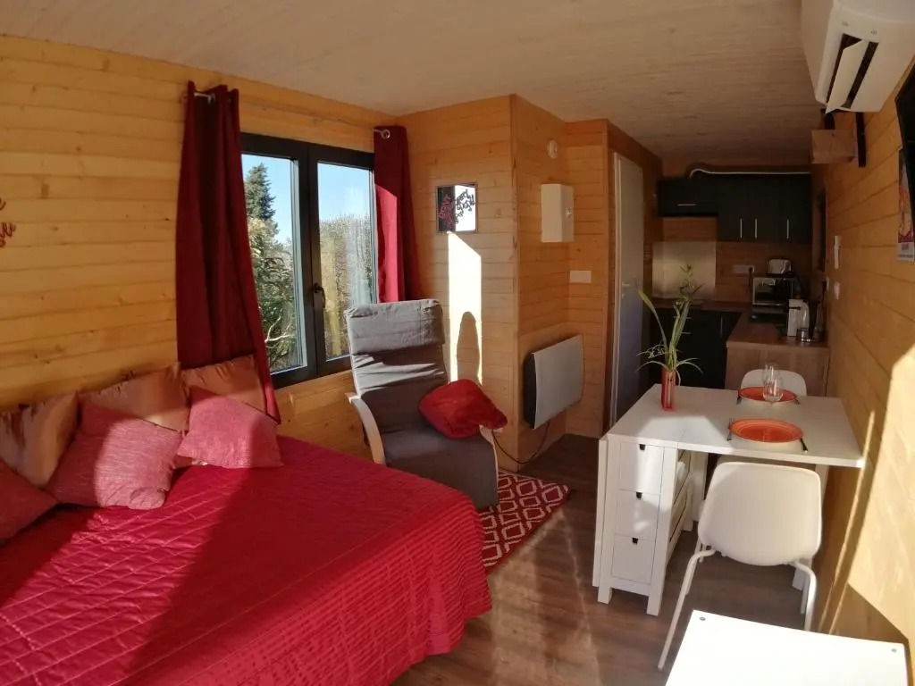 Les lodges de loliveraie de Virevent