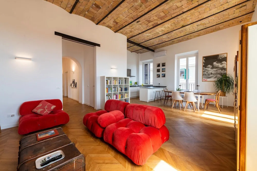 Boho 202 in Rome With 2 Bedrooms and 2 Bathrooms