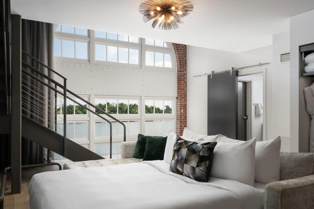 JW Marriott Savannah Plant Riverside District