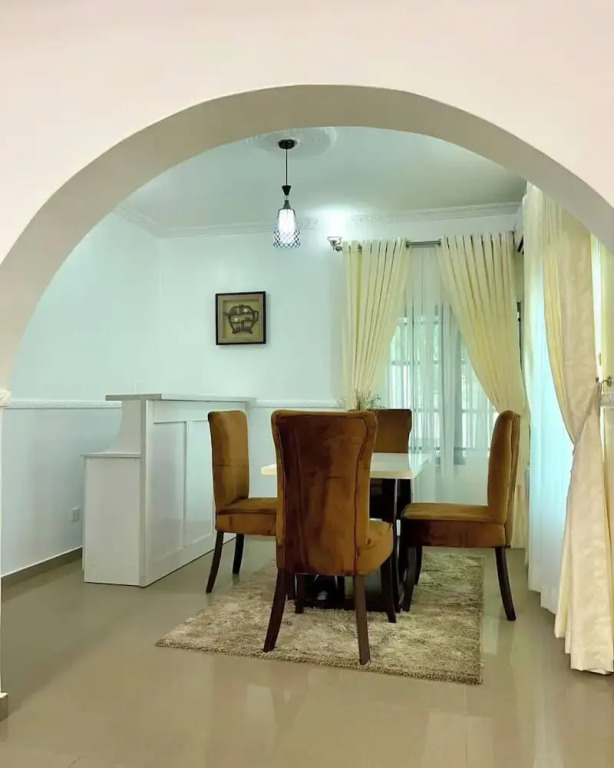 Vintage Homes