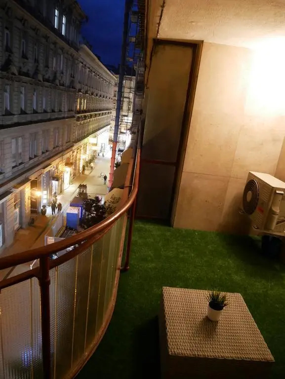 The Fashion Street Apartments